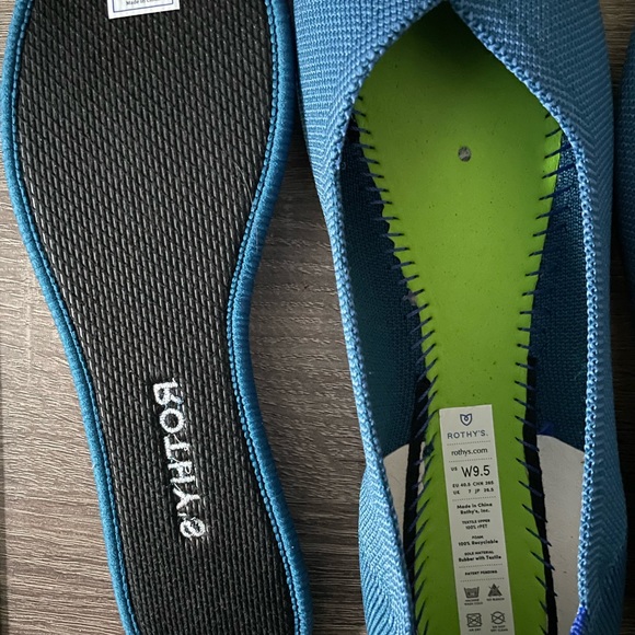 Never worn Rothy’s flats! - Picture 3 of 3
